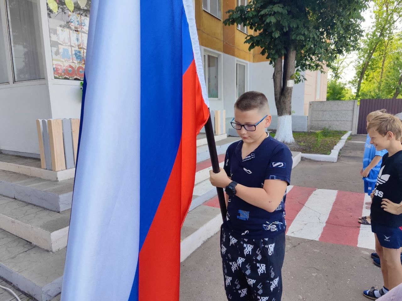 Одиннадцатый день на пришкольной площадке "Улыбка".